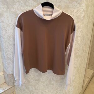 Athleta Cream and Tan Long Sleeve Top